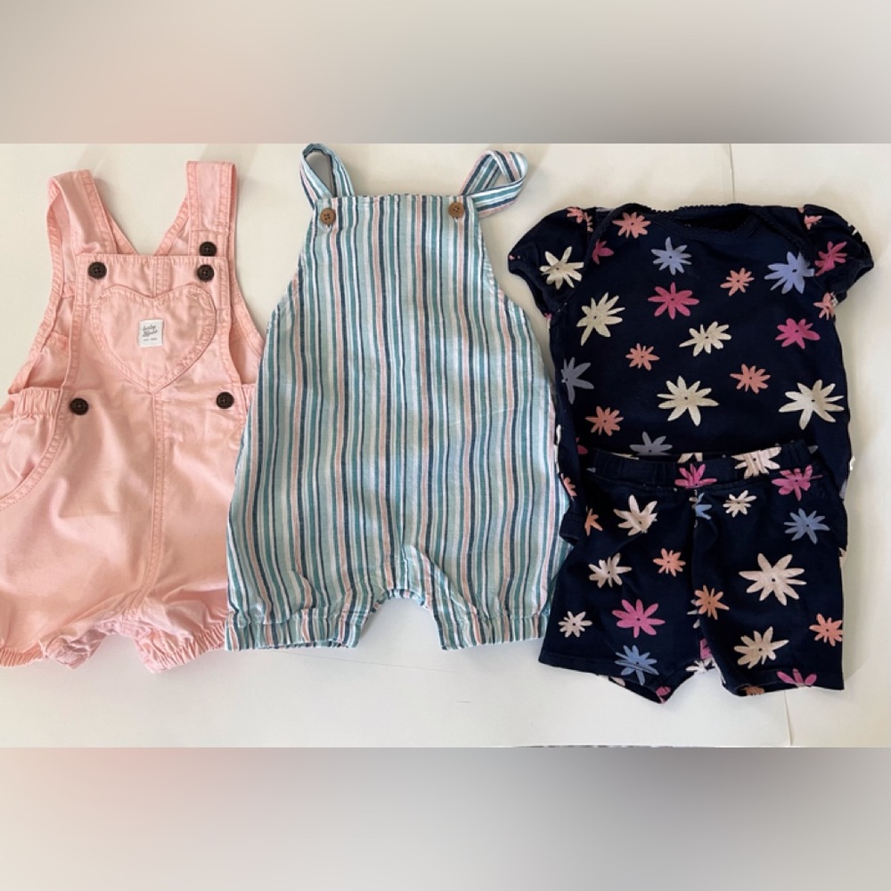 Baby Girl Rompers & Shorts Set Mixed Lot Clothing 12-18 months Pre-Owned